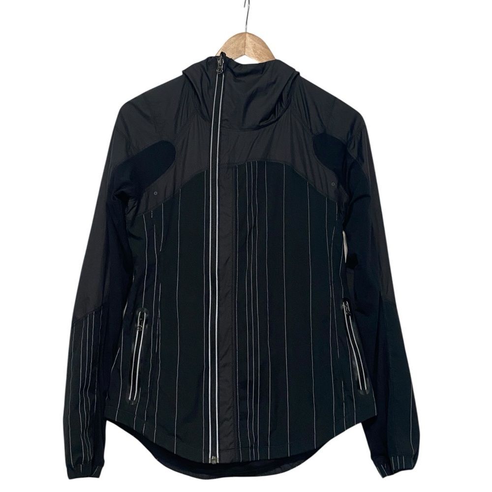 Lululemon Run: Get Up And Glow Full Zip Reversible Jacket Black 4